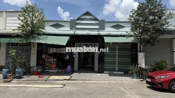 BÁN DÃY TRỌ ĐANG CHO THUÊ HƠN 8,5TR/TH , Ở MT  NH5 THỚI HÒA - BẾN CÁT
