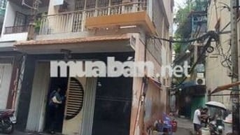 Chính chủ cho thuê nguyên góc 2MT quận 3 giá 35 triệu có 9p