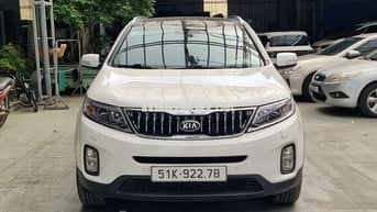 Kia Sorento Full dầu 2019, màu trắng, hỗ trợ góp.