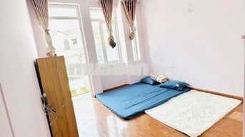 PHÒNG TRỌ GIÁ SINH VIÊN NGAY CẦU VƯỢT NGÃ 4 GA GẦN NTT