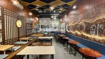 SANG LẠI QUÁN CAFE - MẶT TIỀN ĐƯỜNG NGUYỄN VĂN CỪ  - VÀO LÀ LINH DOANH