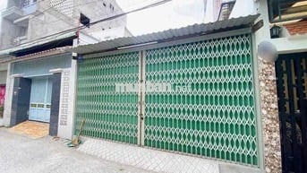 Cho thuê kho trống suốt 100m2 gần Phố Ẩm Thực Hồ Bún Xáng