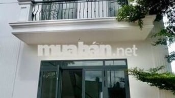 [NHÀ MỚI 1 TRỆT 1 LẦU] - [GIÁ CHỈ 1tỷ980] - [Cách chợ Tân Hiệp 1Km]