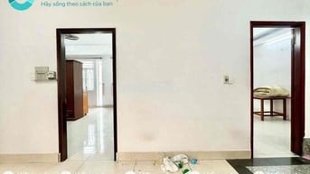 2 Phòng Ngủ - 50m2 - Ban công - Full Nội Thất -Lạc Long quân-Tân bình