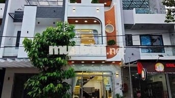 NẮM CHÍNH CHỦ BÁN NHÀ 3 TẦNG MẶT TIỀN ĐƯỜNG D4 KHU HỒNG LOAN