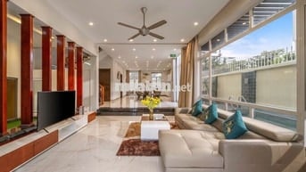 Cho thuê Biệt thu gần biển, 5 phòng ngủ, bể bơi riêng