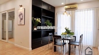 Cần tiền bán căn hộ E3B Yên Hòa Cầu Giấy, 94m2, 2 ngủ