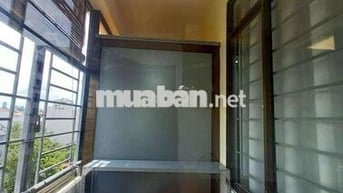 Bán chung cư còn mới  cục kỳ hiếm ngay ngã tư Nguyễn Thị thập