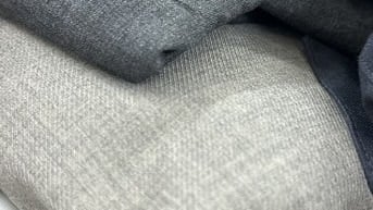 Nhung Tailor tìm đồng đội may và sửa quần áo 