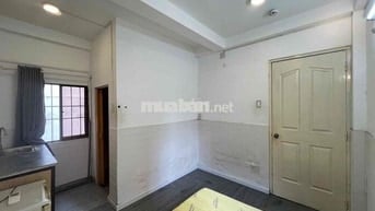 CHO THUÊ CĂN HỘ MỚI LÀM - ĐƯỜNG LÊ VĂN SỸ QUẬN 3 - ĐƯỜNG XE HƠI