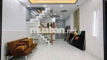 Nhà bán ngay Chiến Lược- Dt: 4x10- nhà đúc 2 tầng- Chỉ 3.xtỷ