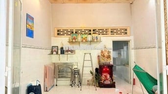 Bán gấp căn nhà cấp 4 ở Đ. Huỳnh Thị Mài , Tân Hiệp 80m2 SHR giá 810tr