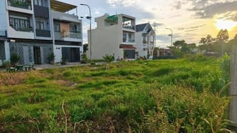 Bán đất đường Hoàng Phan Thái, Cách đường quốc lộ 1A 1km Gần chợ Bình 