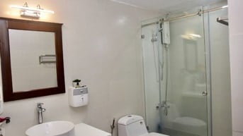 Bán căn hộ Hoàng Anh Giai Việt - 856 Tạ Quang Bửu, P Chánh Hưng (mới)