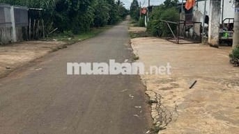 Bán gấp nhà full nội thất hẻm nhựa C1 8m đường Y Wang, Phường Eakao
