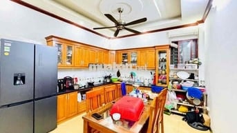 🏡 BÁN NHÀ Ở NGAY – NGÕ NÔNG – Ô TÔ TẬN CỬA – VÀI BƯỚC Ô TÔ TRÁNH – NHÀ
