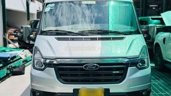 Ford Transit 2023. 1 chủ từ đầu. Sơn zin 95%