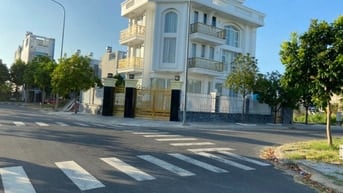 Bán đất quận 9 Thiên lý lô góc đối diện chung cư vị trí KD đẹp