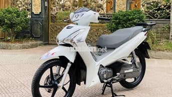 HONDA FUTURE 125 MÀU TRẮNG MỚI TINH XE ĐI GIỮ GÌN