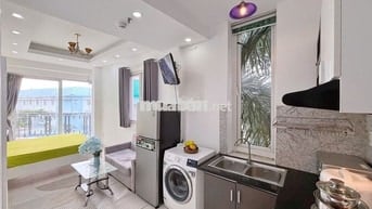 Ở NGAY! CĂN HỘ BAN CÔNG GẦN CẦU LÊ VĂN SỸ Q.3 THANG MÁY - BẢO VỆ 24/24