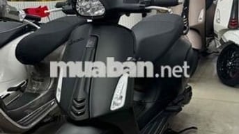 Vespa Sprint Full đen nhám BSTP ngay chủ