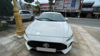 MG5 STD 2024  - 16000 km