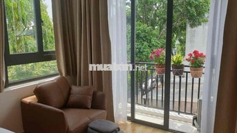 Căn Hộ Ban Công View Bờ Kè Trường Sa Đầy Đủ Nội Thất Thang Máy Bảo Vệ