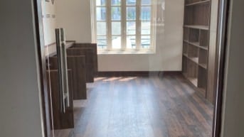 Cho thuê văn phòng tầng 2 tại số nhà 172 Xuân Diệu