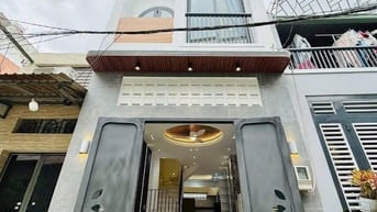 Xoay vốn gấp: Bán nhà Sư Vạn Hạnh, 70m² , dân cư sầm uất, giá tốt