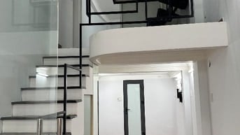 Hẻm oto kinh doanh buôn bán mọi ngành nghề