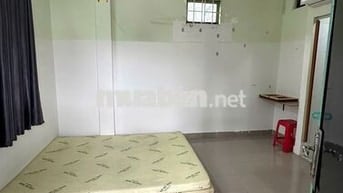 còn 1phòng 30m2 đường Vũ Tùng- Bình Thạnh, phòng thoáng mát, sạch sẽ