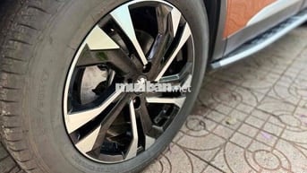 Peugeot 2008 2022 GT Line 1.2 AT - 11000 km