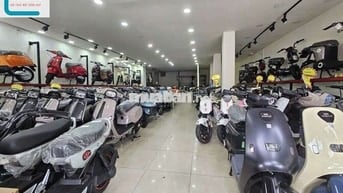 Cho thuê nhà mặt tiền Nguyễn Thái Sơn P.4,Gò Vấp
+ Diện tích: 8m x25m