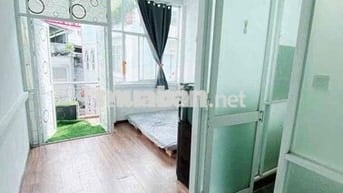 🔥PHÒNG BAN CÔNG FULL NỘI THẤT_HUỲNH VĂN BÁNH_GẦN TRƯỜNG SA