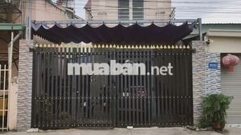 Nhà 3 phòng ngủ, đất diện tích 138,3m2, 100m TC, phường Chánh Nghĩa