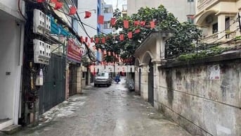 🏡 BÁN NHÀ MỚI XÂY – PHỐ ĐỊNH CÔNG THƯỢNG   📐 Diện tích:  • Tầng 1: 49m