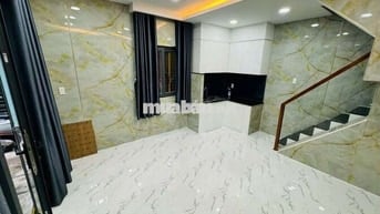 CHO THUÊ NHÀ PHỐ 3 TẦNG TÂN ĐỊNH Q1