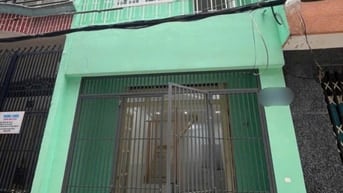 Cho thuê nhà hẻm 11  /  Nguyễn Văn Cừ p2q5