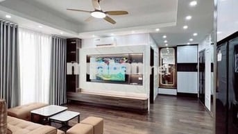 Bán chung cư cao cấp khu Lê Văn Lương 3 ngủ, giá nhỉnh 70tr/m.