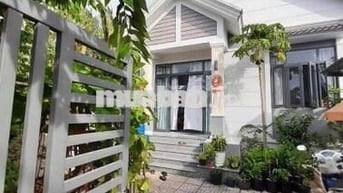 NHÀ VƯỜN NGHỈ DƯỠNG XÃ BÌNH KHÁNH, TPHCM