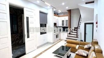 THẬT 100%! TRẦN DUY HƯNG. XÂY MỚI, 2 THOÁNG, PHỐ VIP, TRUNG TÂM, HIẾM