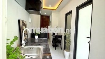 Căn hộ 2PN full nội thất có ban công, cửa sổ - Khu vip Bình Thạnh