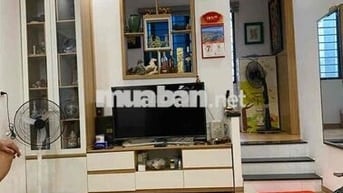 Bán nhà tập thể phố Kim Ngưu ngõ nông oto nhà đẹp 2 thoáng ở ngay 100m