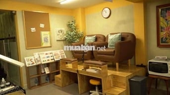 cần sang lại tiệm nail ngay tại Nguyễn Trãi Q1. 82m2. 2 tầng.