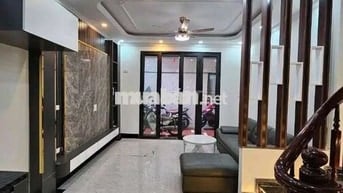 Chỉ nhú 7 tỷ - Hồ Tùng Mậu mới cóong - full nội thất -  gần tàu điện
