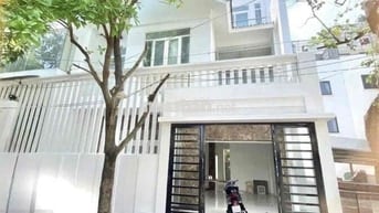 CHO THUÊ BIỆT THỰ -TÊN LỬA -DT 8*16 -5PN-NHÀ ĐẸP