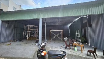 Cho thuê xưởng Phường Đông Hưng Thuận, Quận 12, DT 12x18m, giá 18tr/th