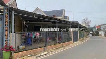 Nhà rộng thoáng –Đường rông 7m– Sổ hồng –P12 Đà Lạt – 120m² – 4tỷ500