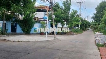 Mặt tien 274 long thới đối diện dư án hòa bình. Cách đường dẫn CT 1km