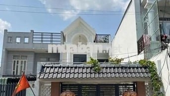 Nhà đẹp 5m x 30m. 150m2 Thổ cư Đúc 1 lầu Mặt tiền Đ. Tân Chánh Hiệp 26